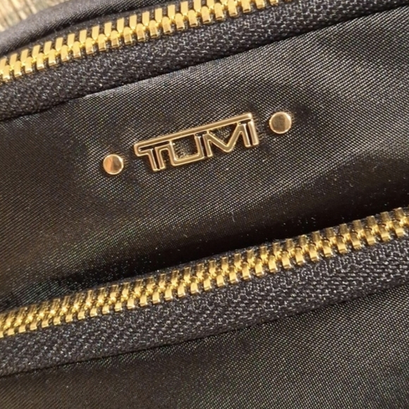 NWT Tumi Voyageur Ruma Small Crossbody Messenger Bag - Picture 3 of 16
